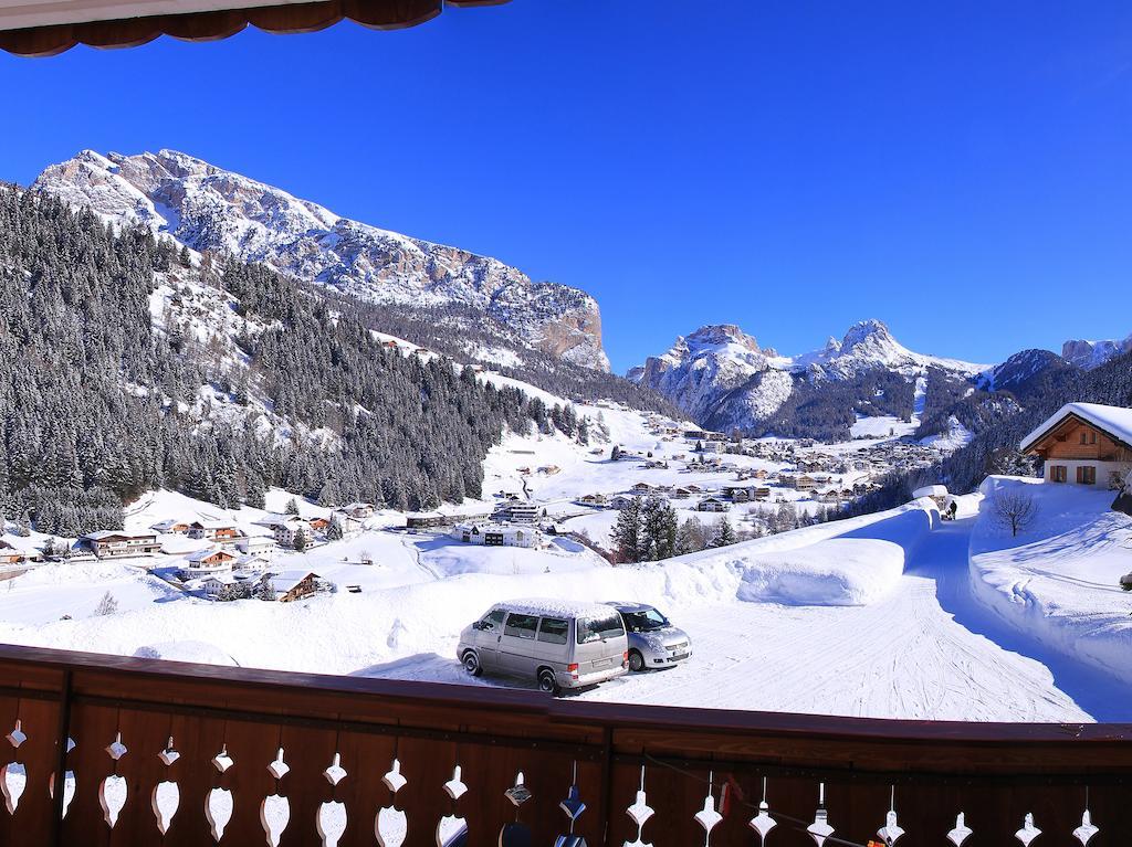 Garni Martlhof Hotell Selva di Val Gardena Exteriör bild